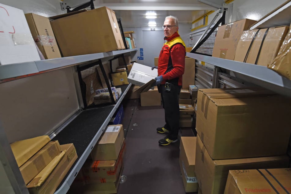 In Zukunft wird es immer weniger Paketzusteller geben.