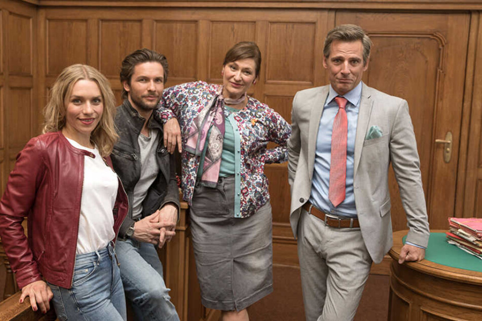 Die vier Hauptdarsteller der neuen RTL-Serie "Beck is back!".