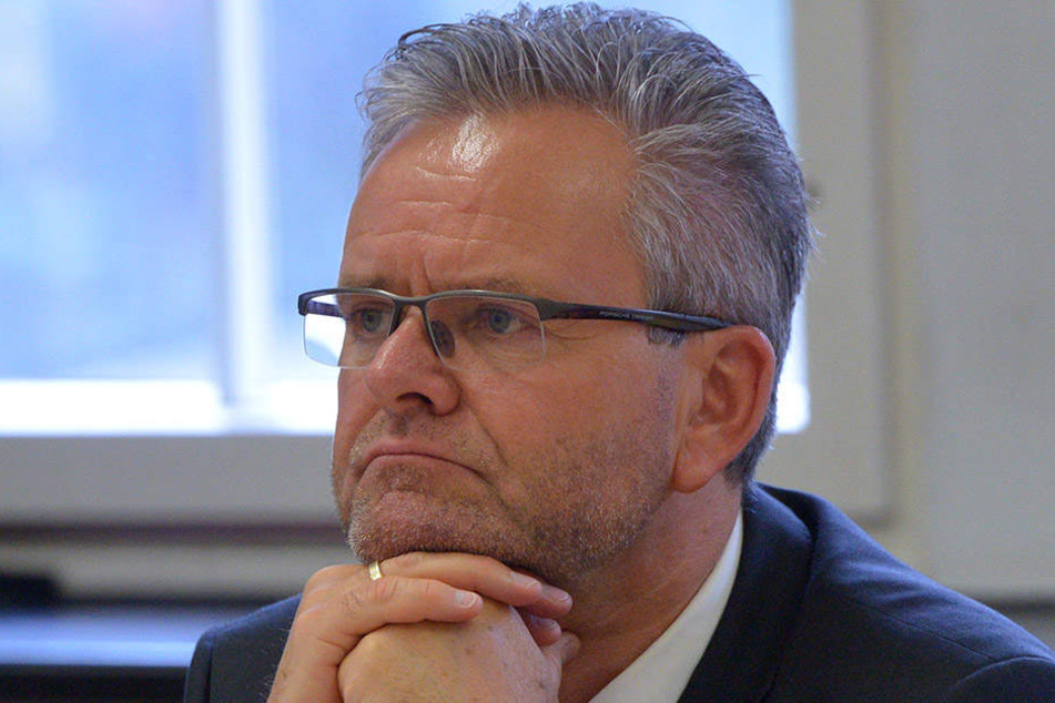 CDU/FDP-Fraktionsvorsitzender Tino Fritzsche kritisiert den zu schnellen ÖPNV-Ausbau.