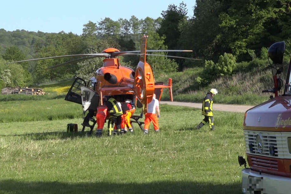 Zwei Männer kamen schwerverletzt in eine Klinik.