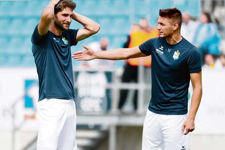 Mit Daniel Frahn spielte Niklas Hoheneder (l.) bereits bei RB Leipzig. Er lotste ihn nun nach Chemnitz.