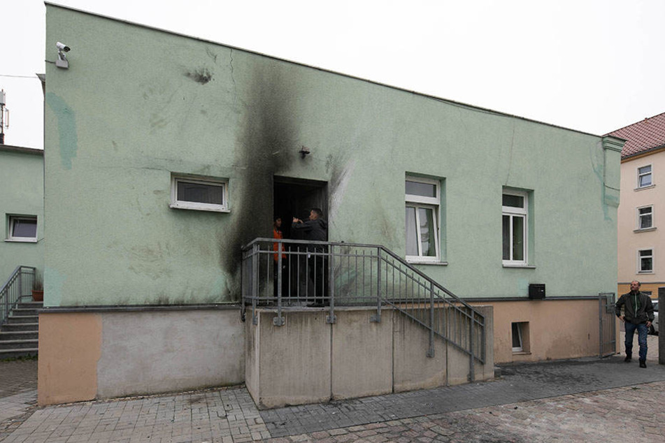 Eva Maria Stange brachte die NPD mit einer Aussage in Verbindung mit dem Anschlag auf die Dresdner Moschee.