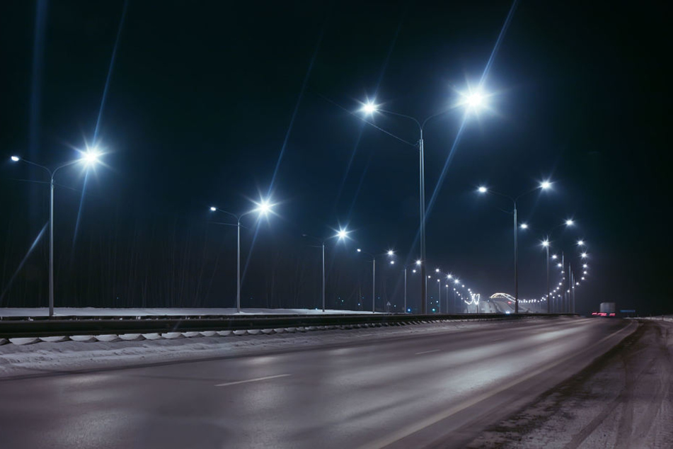 Spiegelglatt war die A4 bei Wiehl (Symbolbild).