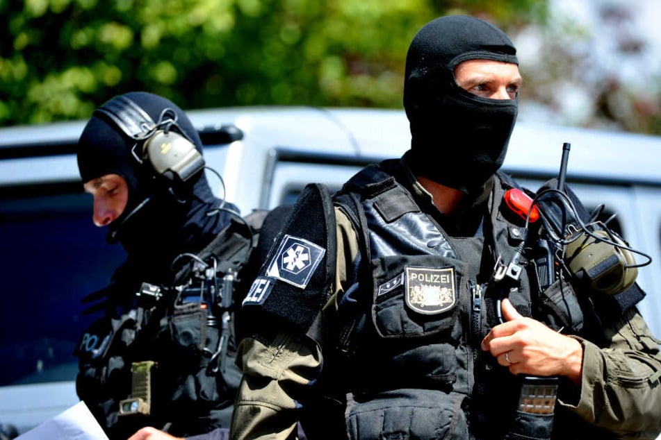 Die Polizei rückte mit Spezialkräften an. (Symbolbild)