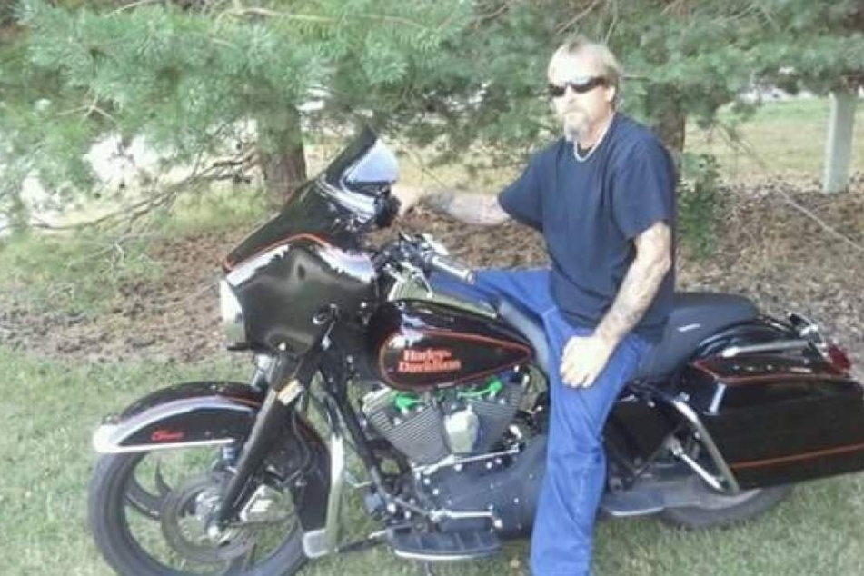 Greg Manteufel ist ein leidenschaftlicher Biker. Nun hat er keine Beine und Hände mehr.