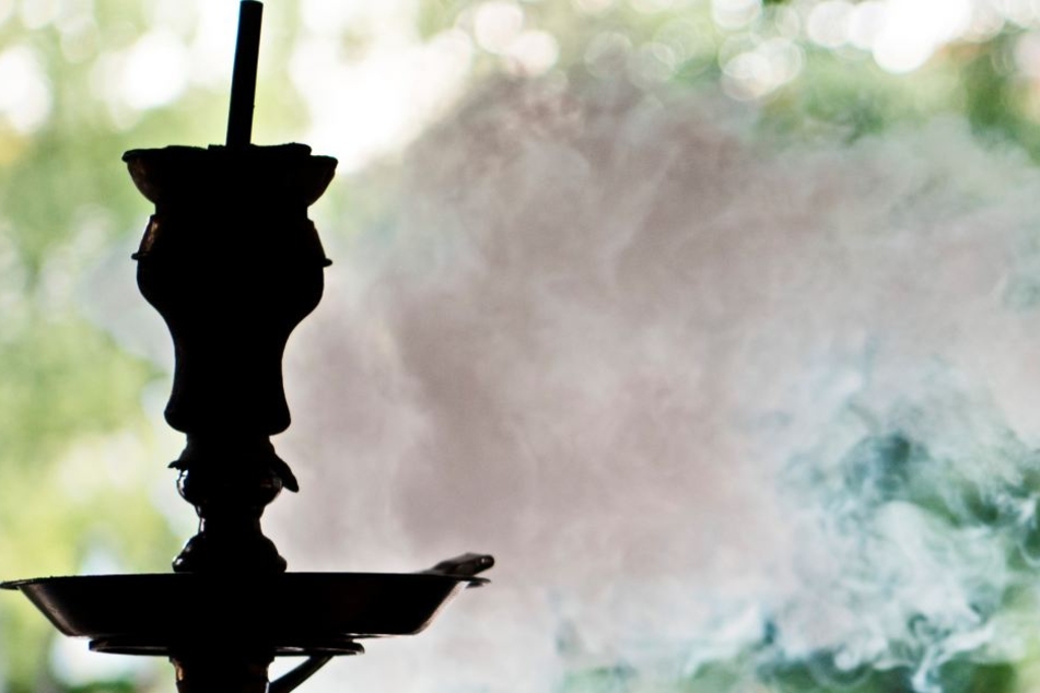 Bei einer Schlägerei in einer Shisha-Bar wurde ein 33-jähriger Mann verletzt. (Symbolbild)