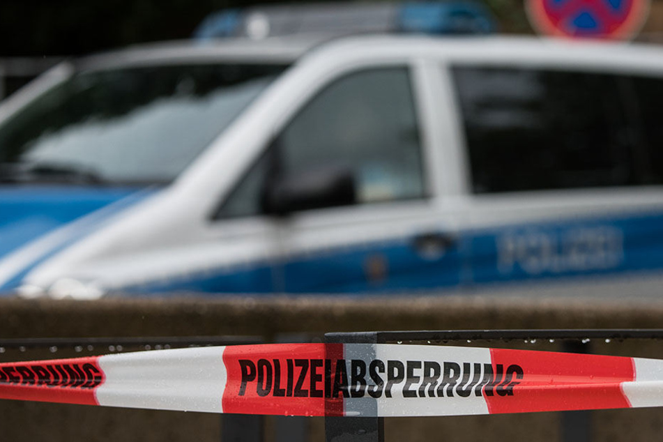 Die Polizei Bielefeld muss die Eckendorfer Straße sperren, um Ermittlungen abzuschließen.