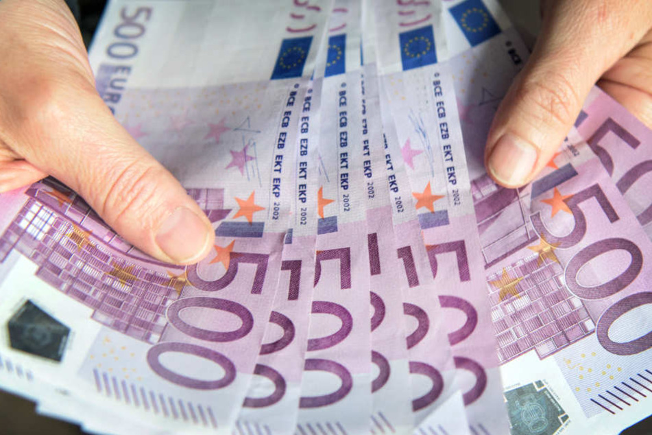 4255 Einkommensmillionäre gibt es laut der aktuellsten Statistik in Bayern.