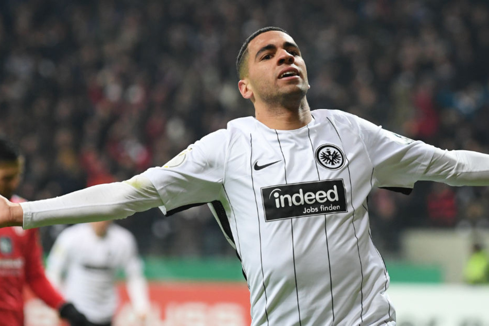 Omar Mascarell (Archivbild) wird den Frankfurtern noch länger fehlen.