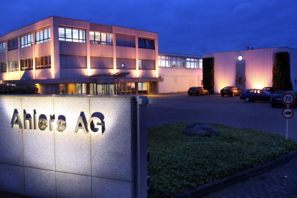 Auch der Herforder Modekonzern Ahlers schreibt nun rote Zahlen.
