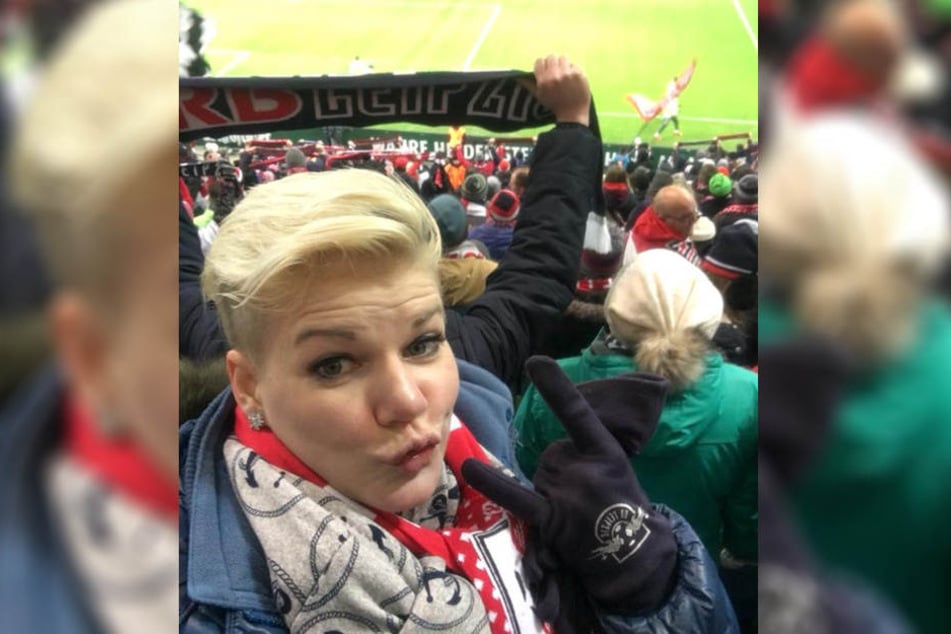 Mit diesem Post aus dem Stadion sorgte die Blondine mal wieder für einen ordentlichen Shitstorm.