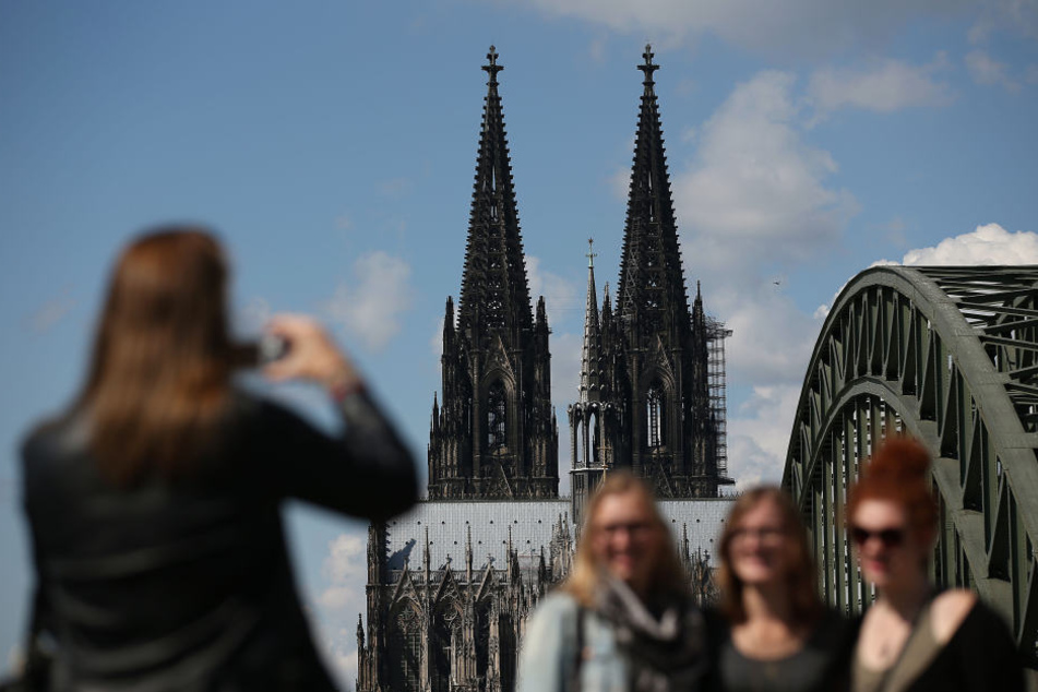 Köln und NRW verbuchten deutlich mehr Besucher und Übernachtungen.