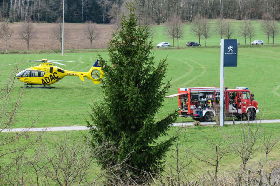Rettungshubschrauber und Feuerwehr waren vor Ort.