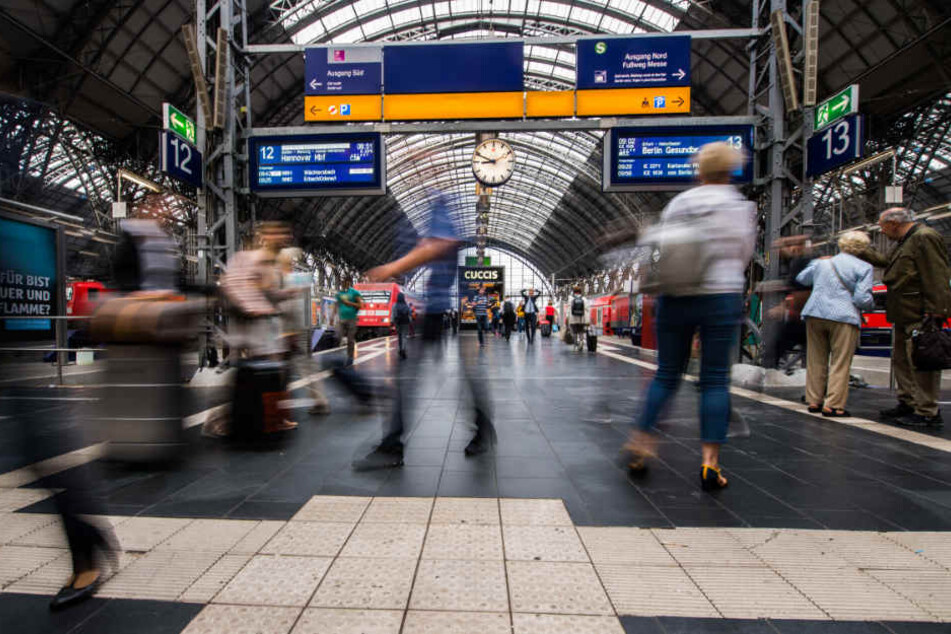 Immer wieder kommt es in Frankfurter Bahnhöfen zu Problemen mit Drogendealern.