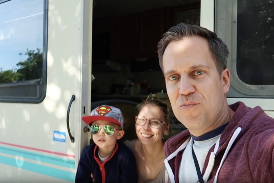 Ihre Weltreise dokumentieren die Gimberts auf ihrem YouTube-Channel "PlanLos Familienvlog".