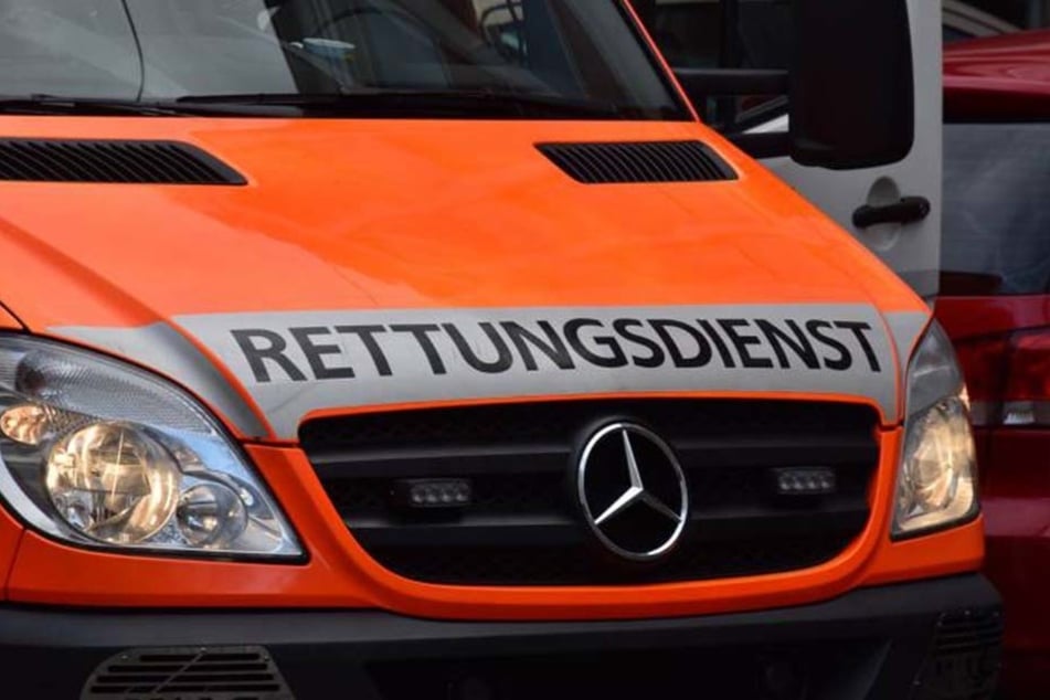 Der Rettungsdienst musste die drei Männer versorgen.