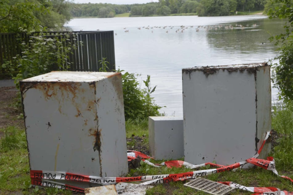 Drei Tresore wurden aus dem Öjendorfer See gefischt.