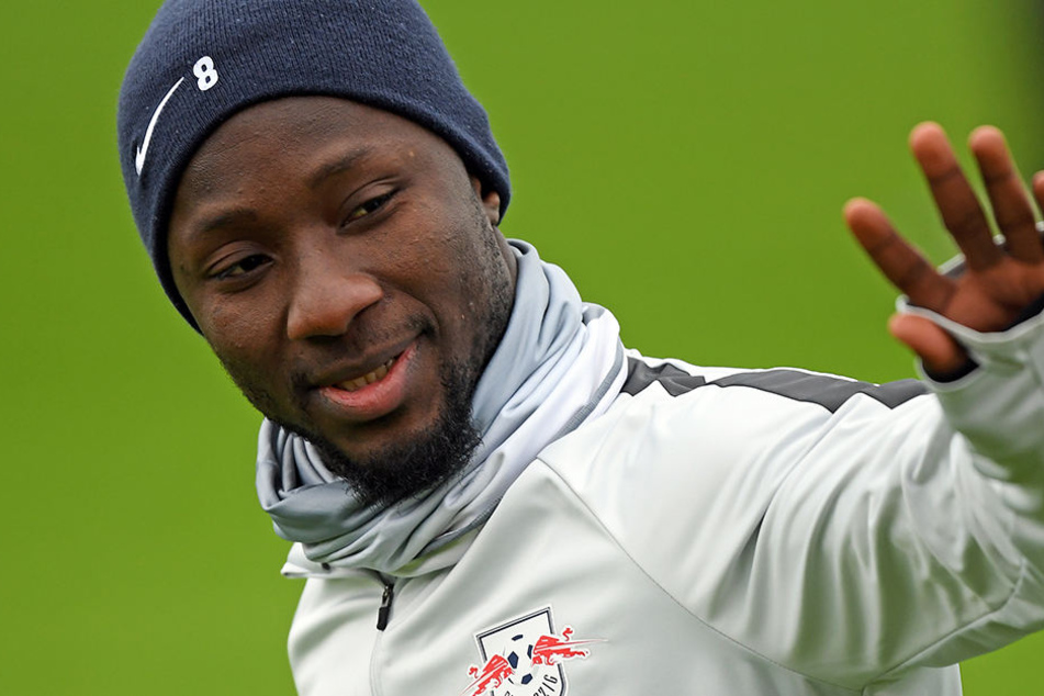 Vor allem auf ihn werden alle Augen gerichtet sein: Naby Keita (22). Laut Gerüchten soll der Mittelfeld-Star schon vorzeitig zum FC Liverpool wechseln.