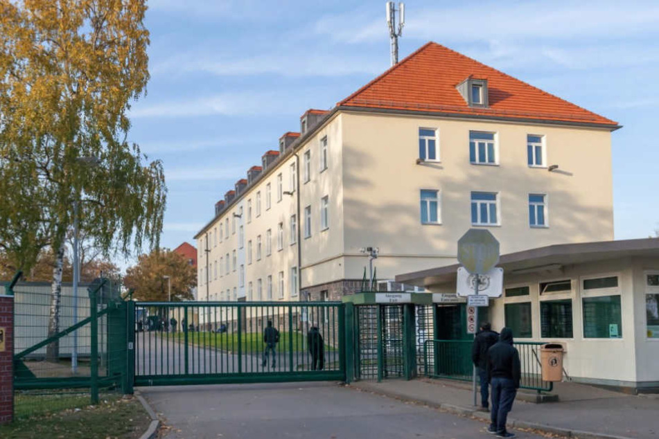 Die Chemnitzer Polizei musste in der Erstaufnahme-Einrichtung am Adalbert-Stifter-Weg für Schlichtung sorgen. (Archivbild)