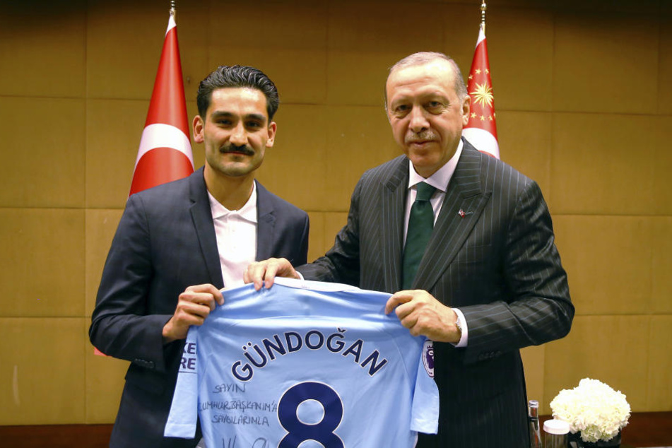 Ilkay Gündogan ließ sich ebenfalls beim Treffen mit Recep Tayyip Erdogan ablichten.