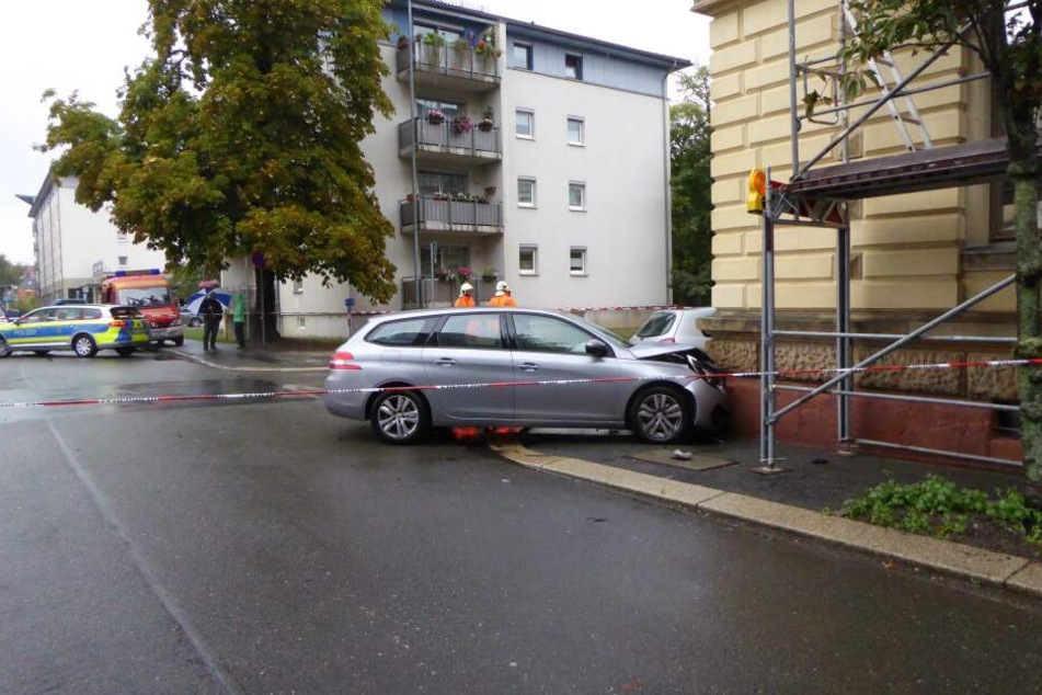Der Schaden beläuft sich auf etwa 40.000 Euro.