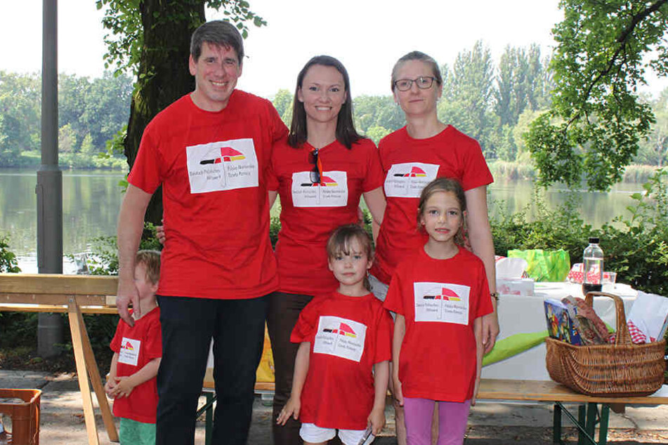 Klaudyna (M) und Ulrich Droske (li.) haben den Verein gegründet.