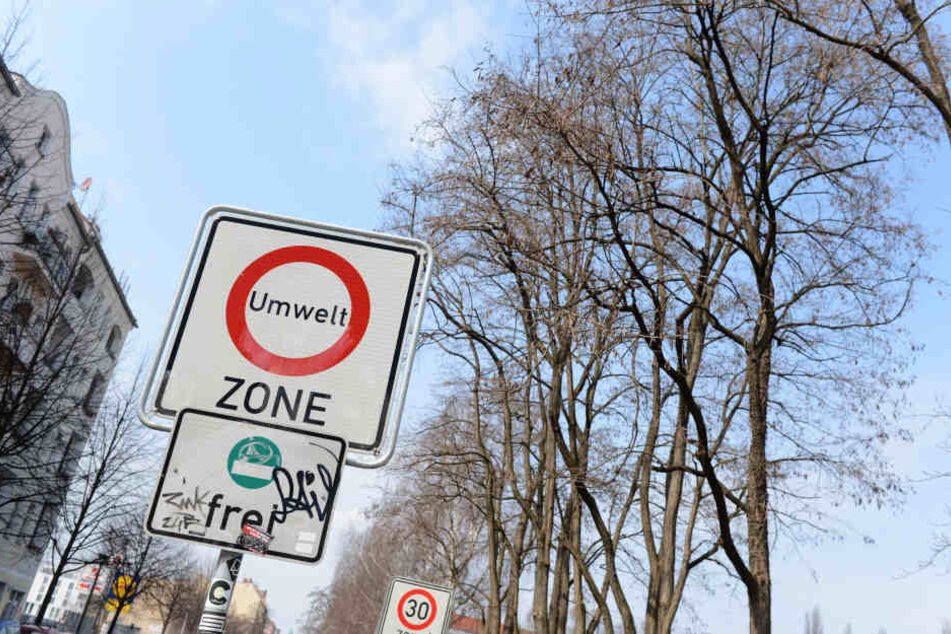 In Großstädten wie Berlin gibt es bereits Umweltzonen.