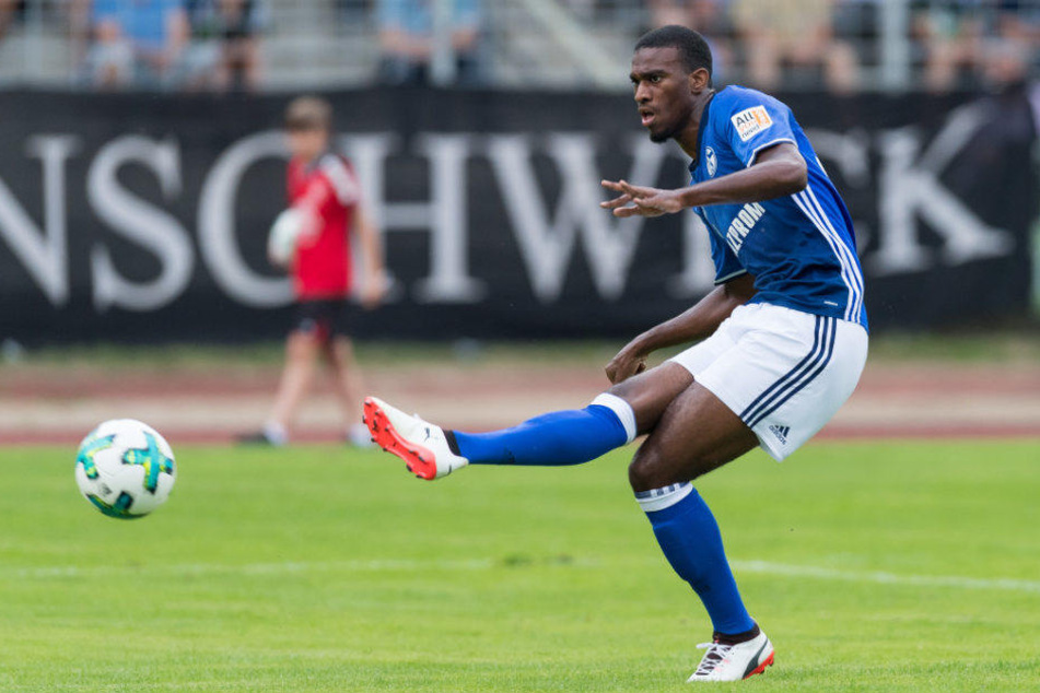 Haji Wright bei einem Testspiel der Schalker gegen Erkenschwick.