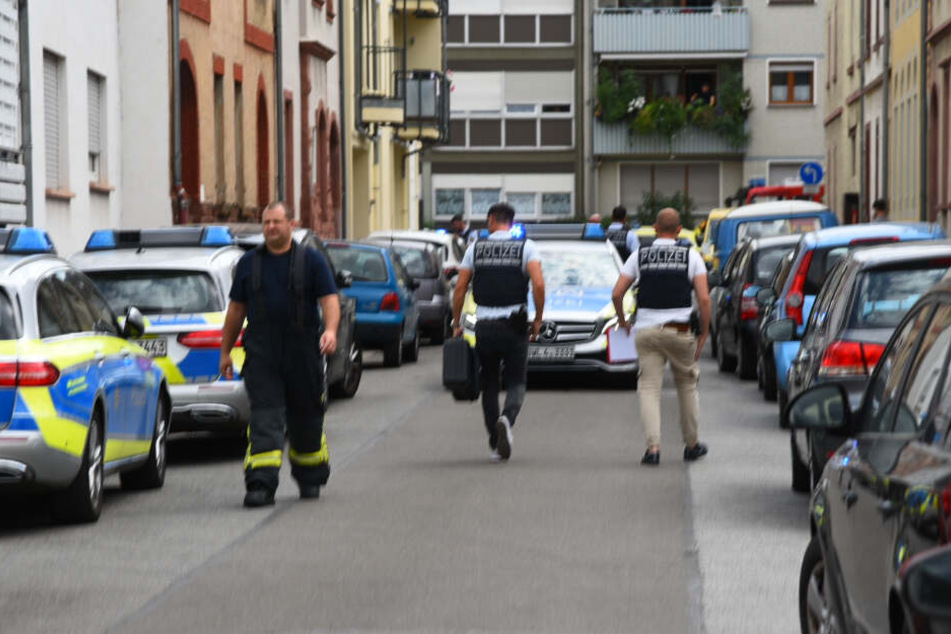 Einsatzkräfte am Samstag in Heidelberg.