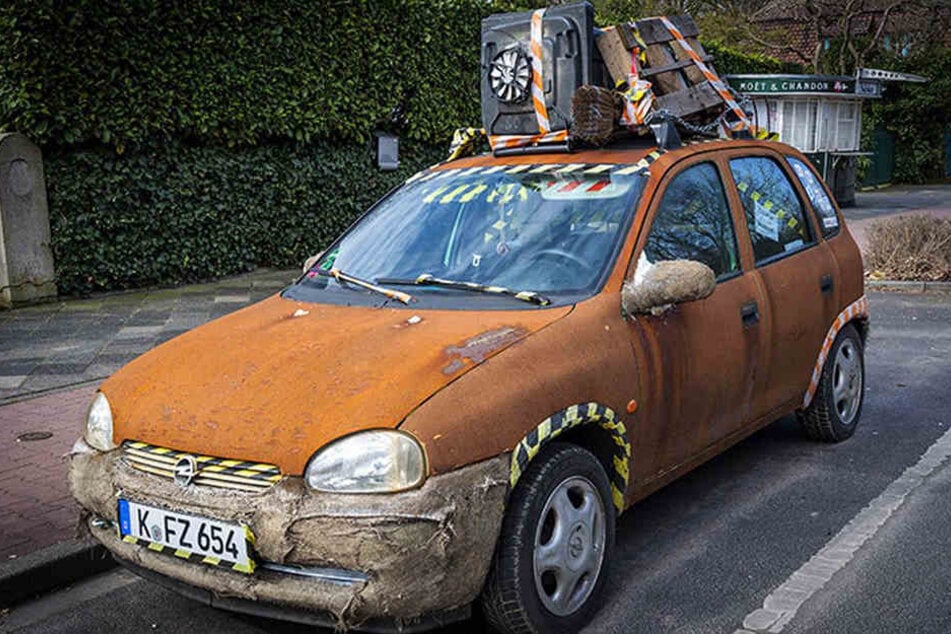 Der Opel Corsa sucht einen neuen Besitzer.