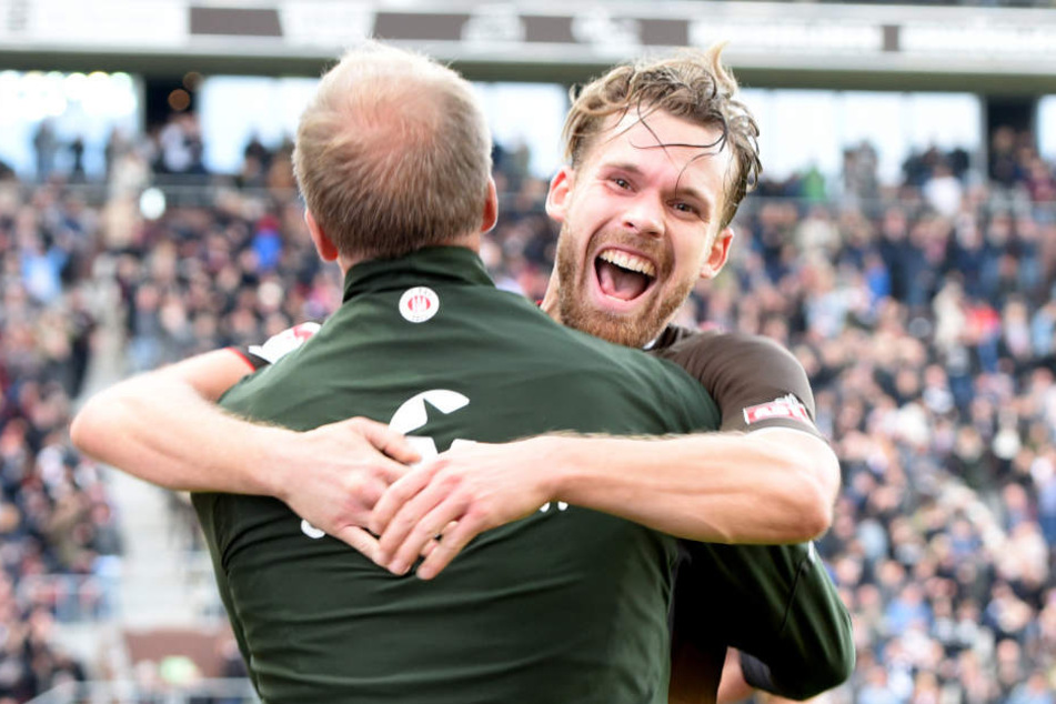 Christopher Buchtmann hat seine Verletzung auskuriert und kann für den FC St. Pauli spielen (Archivbild).