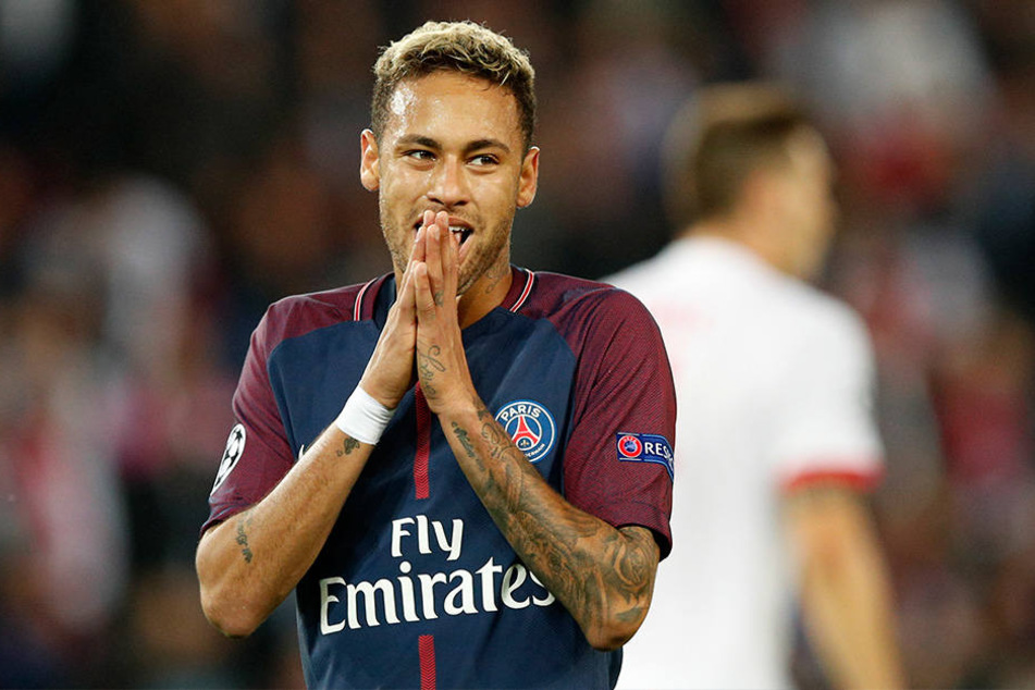 Der Stürmer von Paris St. Germain hat sich einen Haarriss im Mittelfuß zugezogen und fällt deshalb noch mehrere Monate aus.