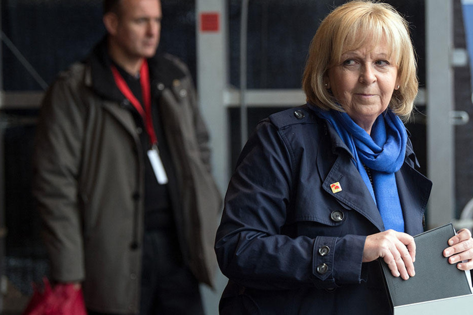 Die aktuelle Ministerpräsidentin NRWs, Hannelore Kraft (55), will keine Spione aus der Schweiz.