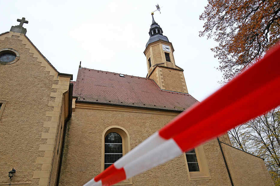 Dem Pfarrer ist rätselhaft, wie das passieren konnte.
