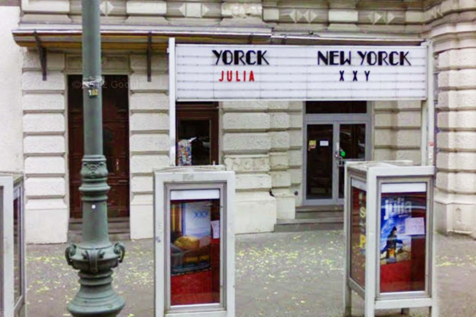 Neben dem Yorck-Kino soll auch das denkmalgeschütze Ensemble "Riemens Hofgarten" zu Wohnungen und Gewerberäume ausgebaut werden.