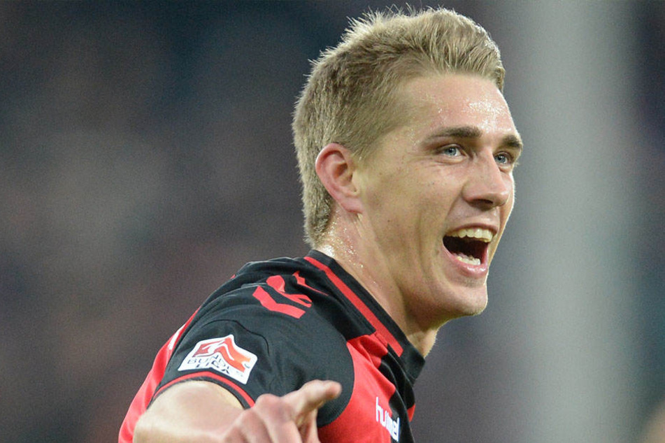 Nils Petersen schickte mit dem SC Freiburg den Klub seines Vaters Andreas ins Aus.