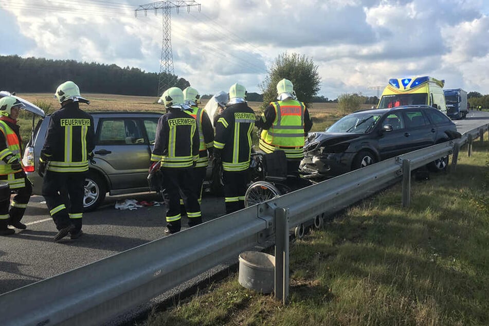 Aus bislang ungeklärter Ursache stießen zwei Fahrzeuge nahe Nebelschütz zusammen.