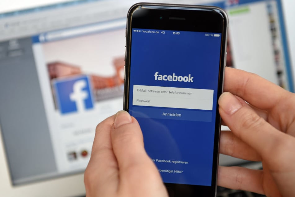 Weil er den Film "Deadpool" bei Facebook hochgeladen hat, wurde ein 21-Jähriger in den USA festgenommen. (Symbolbild)
