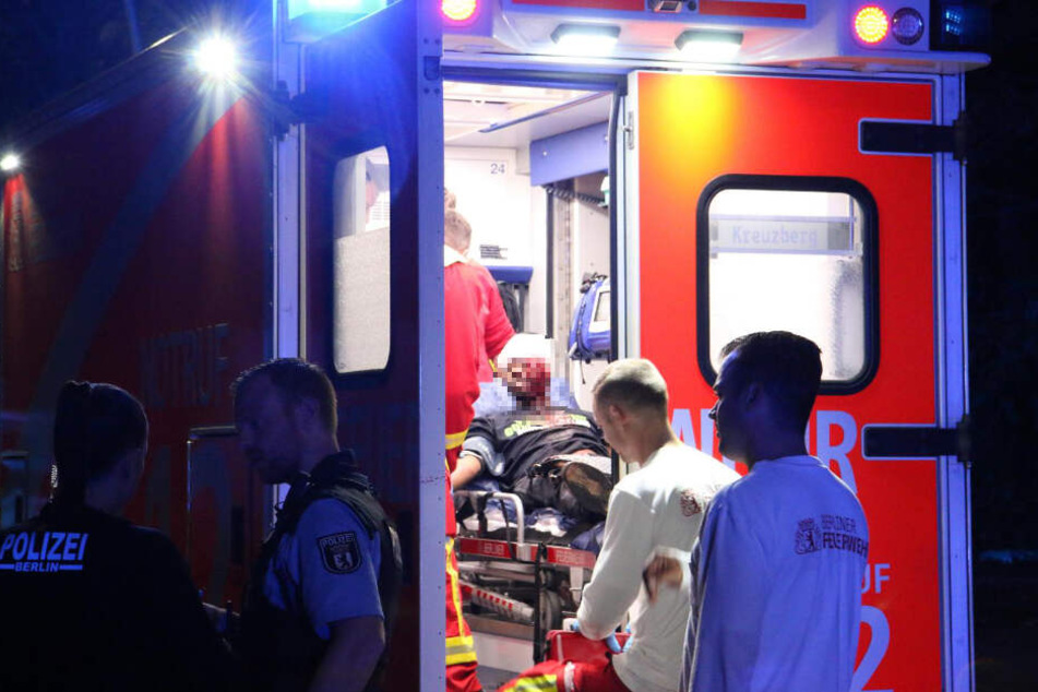 Die stark blutende Wunde des Angreifers musste später im Krankenhaus genäht werden.