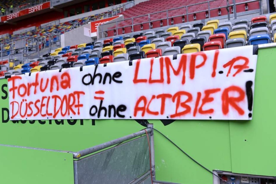 Die Fans trauerten Lambertz hinterher.