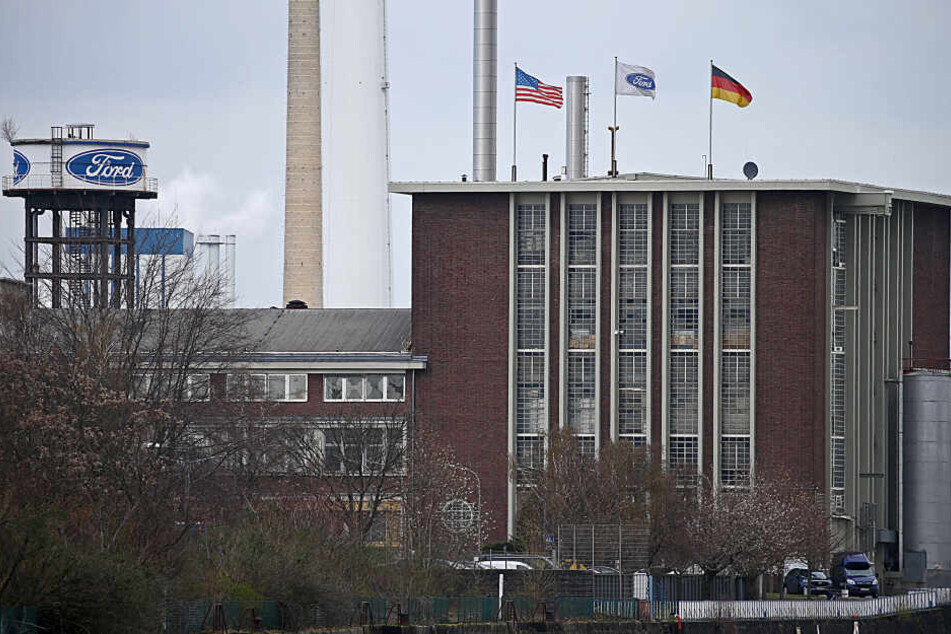 Das Trinkwasser könnte bei Ford mit Bakterien verunreinigt sein.