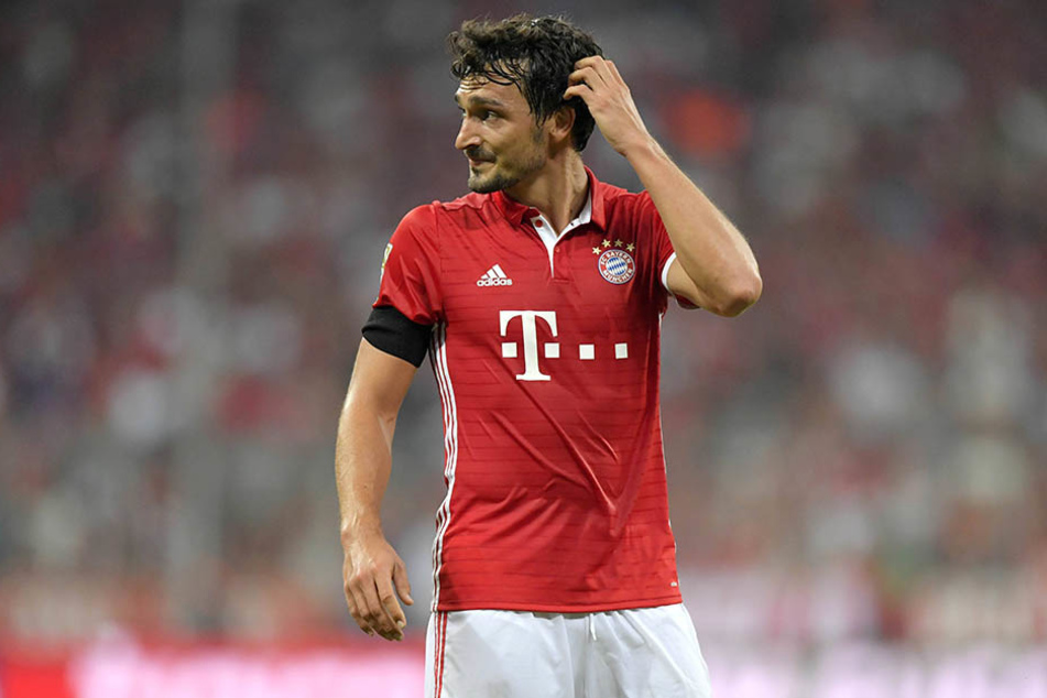 Mats Hummels (27) erweist sich beim Frühstück als echter Gourmet.