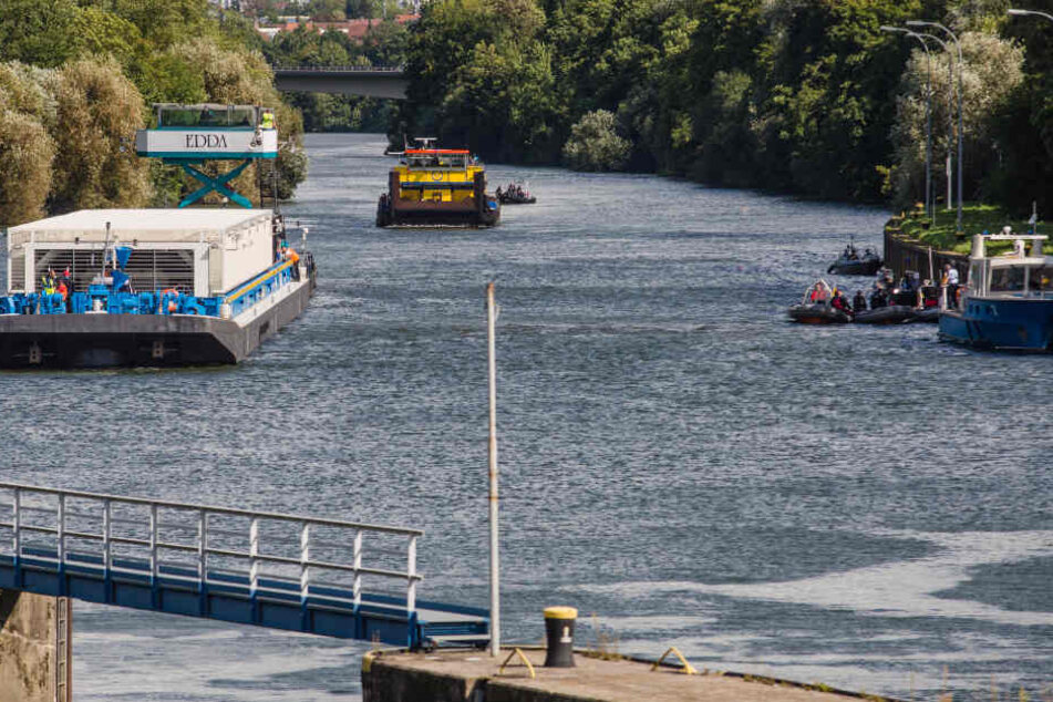 Die Leiche wurde nahe einer Schleuse aus dem Neckar geborgen. (Symbolbild)