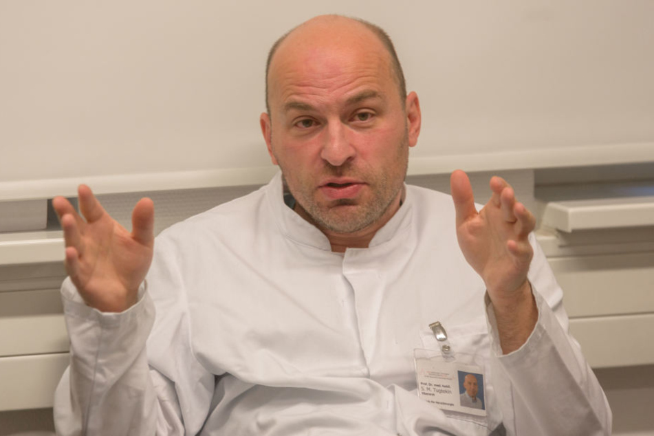 Herzchirurg Sems-Malte Tugtekin (50) könnte viel mehr Patienten retten, doch es gibt zu wenig Organspender.