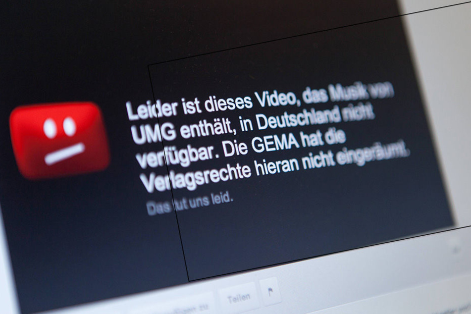 User freut's: Diese rote Sperrtafel nervt ab jetzt keinen mehr.