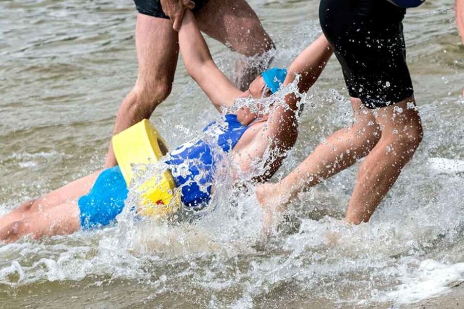 Für die Mutter kam die Rettung in letzter Sekunde (Symbolbild).