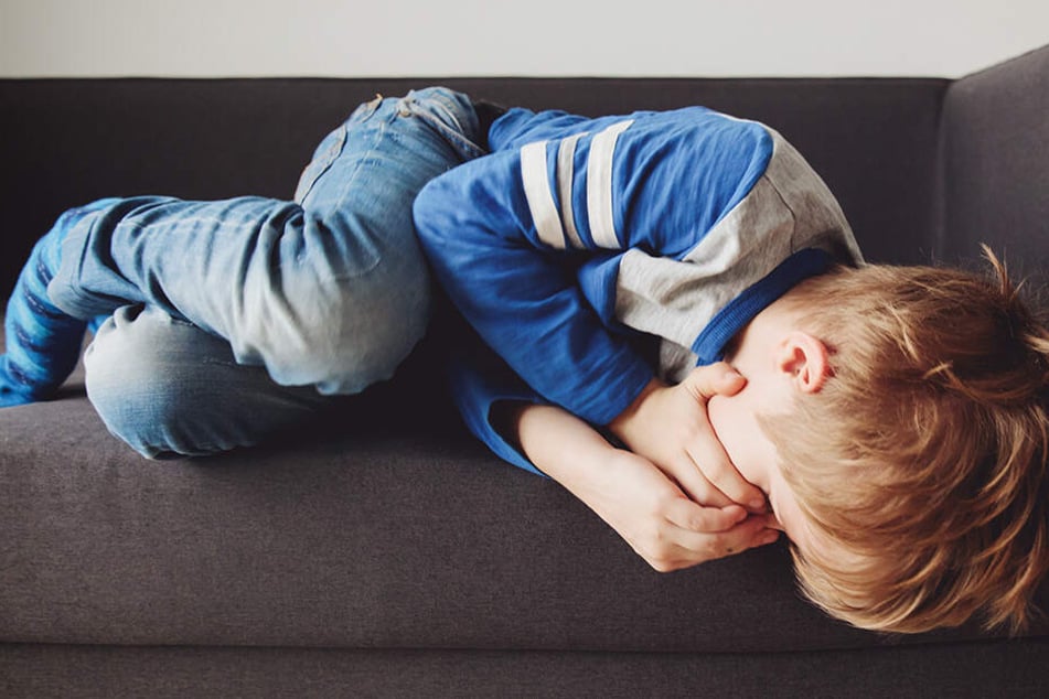 Der Junge war krank und brauchte Aufmerksamkeit, die er von seiner Mutter offenbar nicht bekam. (Symbolbild)
