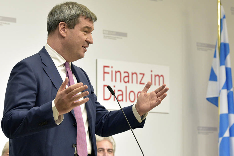 Der bayrische Finanzminister Markus Söder (50) empfindet die Kosten als zu hoch.