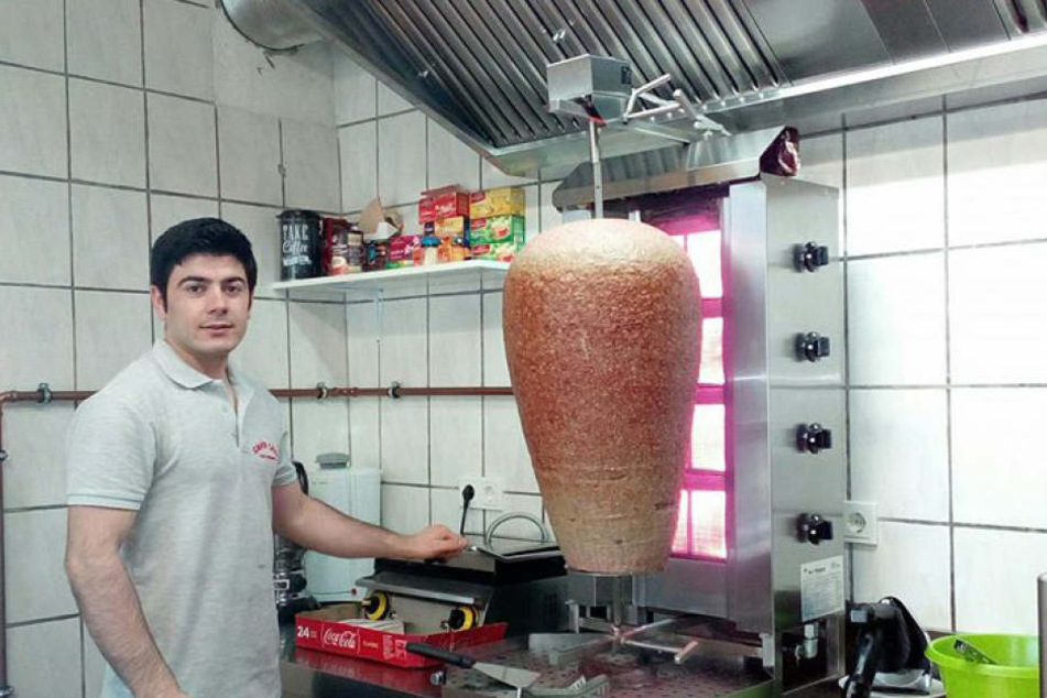 Unter Beschuss: Einer der Betreiber des Sahin Grill in Kyritz.