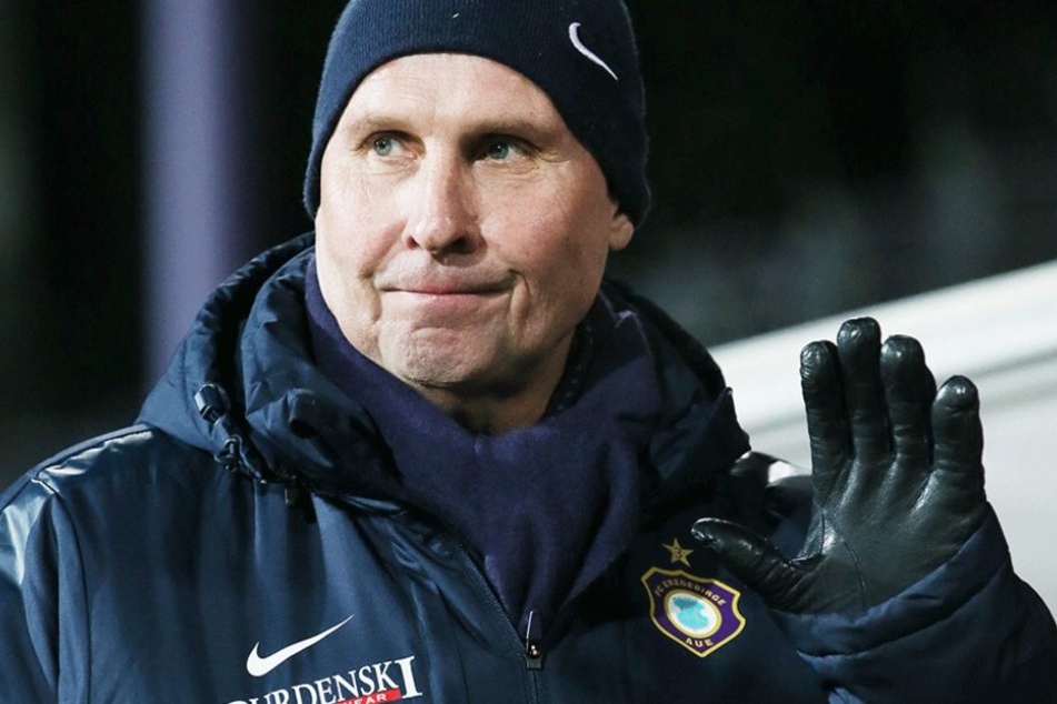 Winkt bei Diskussionen um den Trainer kategorisch ab: Aues Boss Helge Leonhardt.